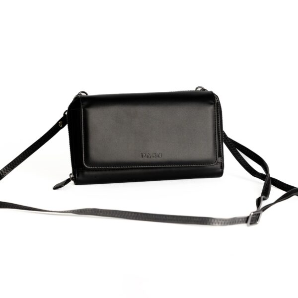Front view of PACC Armor’s genuine leather women’s gun wallet with purse holster for concealed carry, a women’s tactical EDC/CCW.